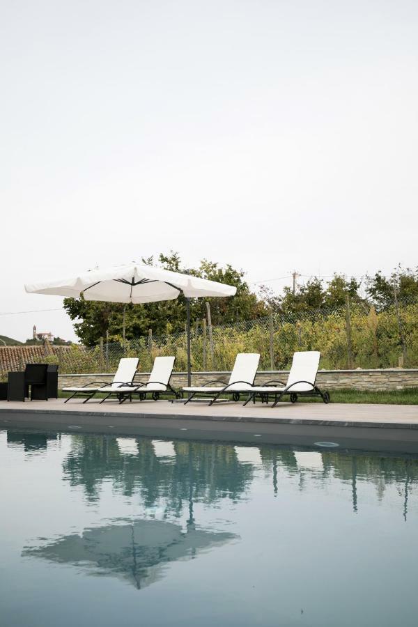 Villa Barbero Alba Mango Екстериор снимка